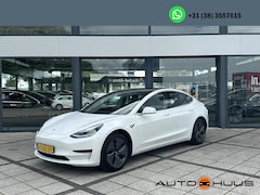 Tesla Model 3 - Range Plus Trekhaak Autopilot Panorama Leder