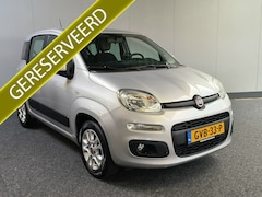 Fiat Panda - 1.2 Lounge 4 cilinder uit 2020 Rijklaar + 12 maanden Bovag-garantie Henk Jongen Auto's in