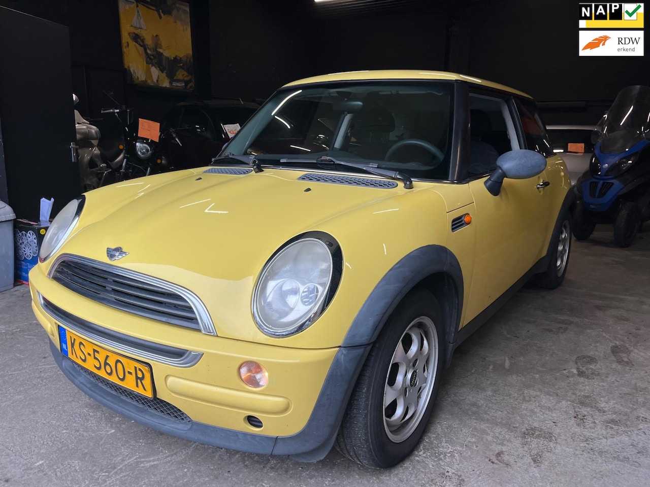 MINI One - Mini 1.6 / knalgeel keurige auto ! - AutoWereld.nl