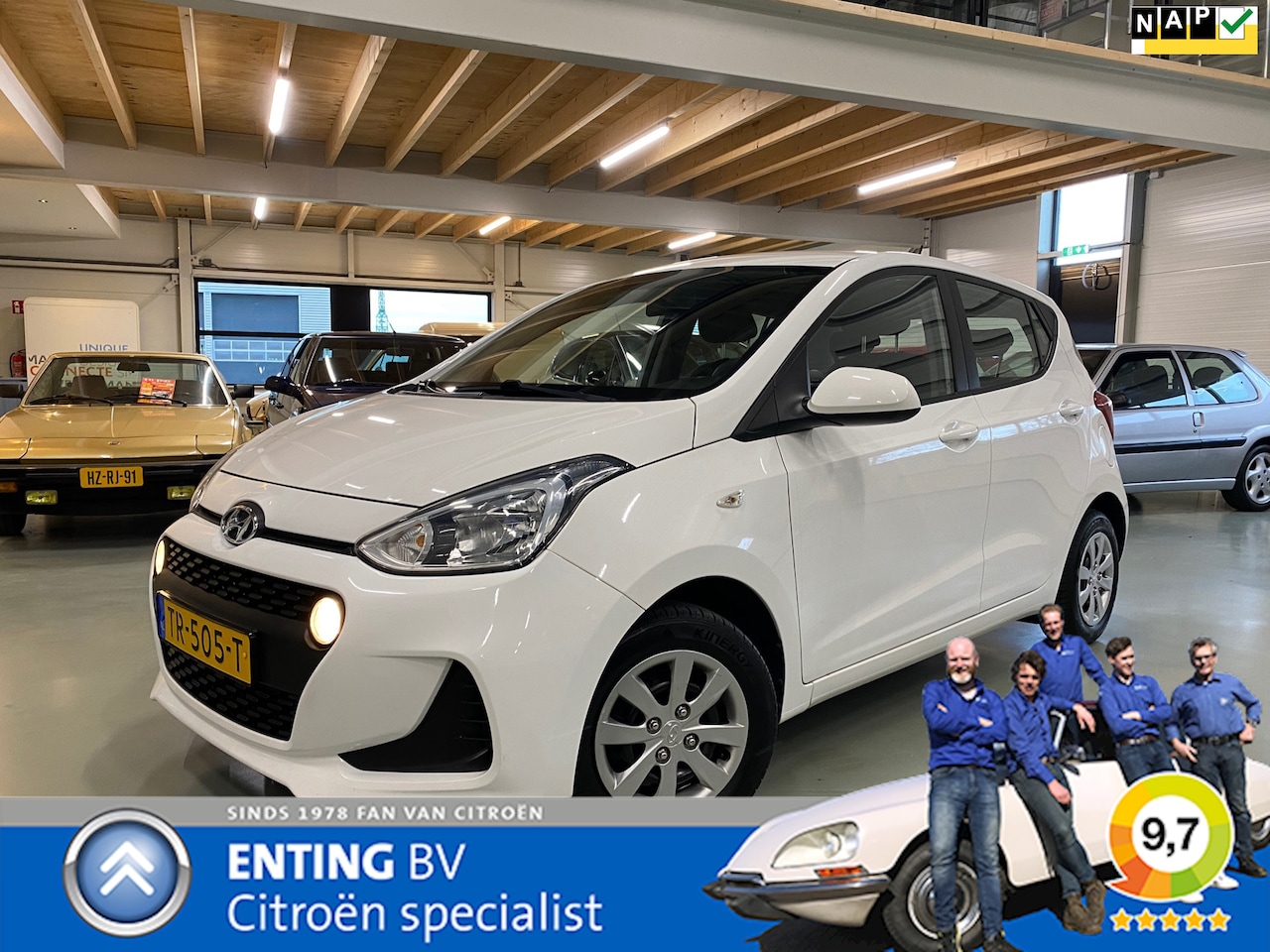 Hyundai i10 - 1.0i COMFORT AIRCO NAVI CARPLAY BLEUTOOTH - AutoWereld.nl