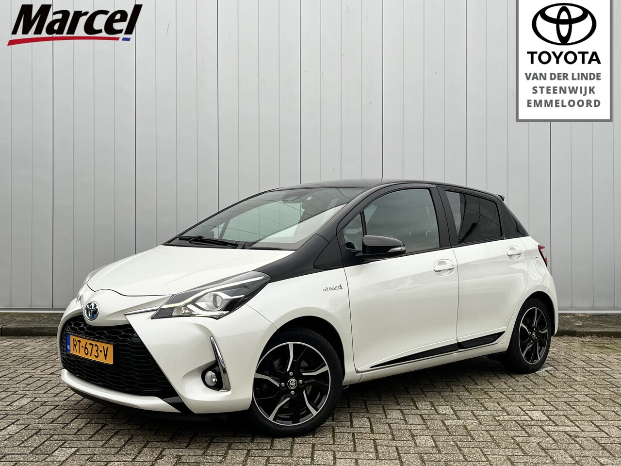 Toyota Yaris - 1.5 Hybrid Bi-Tone NL Auto Trekhaak Navi Clima Cruise Dealer Onderhouden - AutoWereld.nl