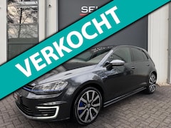 Volkswagen Golf - 1.4 TSI GTE NAP Panoramadak/Climate/Cruise/Navigatie/DAB+/Xenon/LED/PDC/Stoelverwarming/Ap