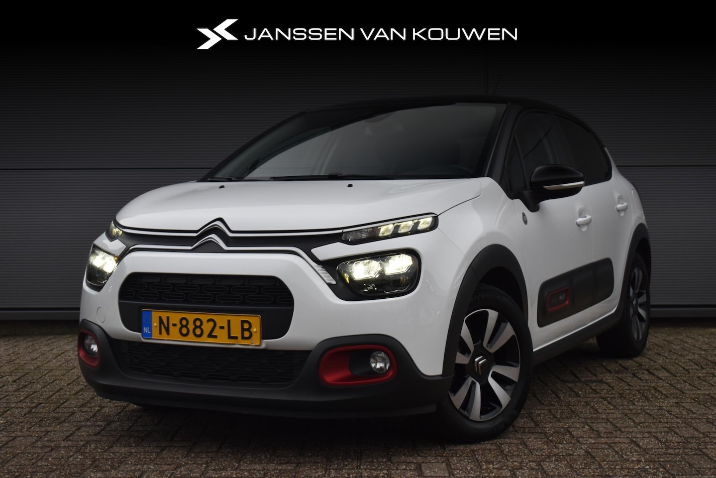 Citroën C3 - 1.2 PureTech C-Series Airco Apple Carplay - AutoWereld.nl