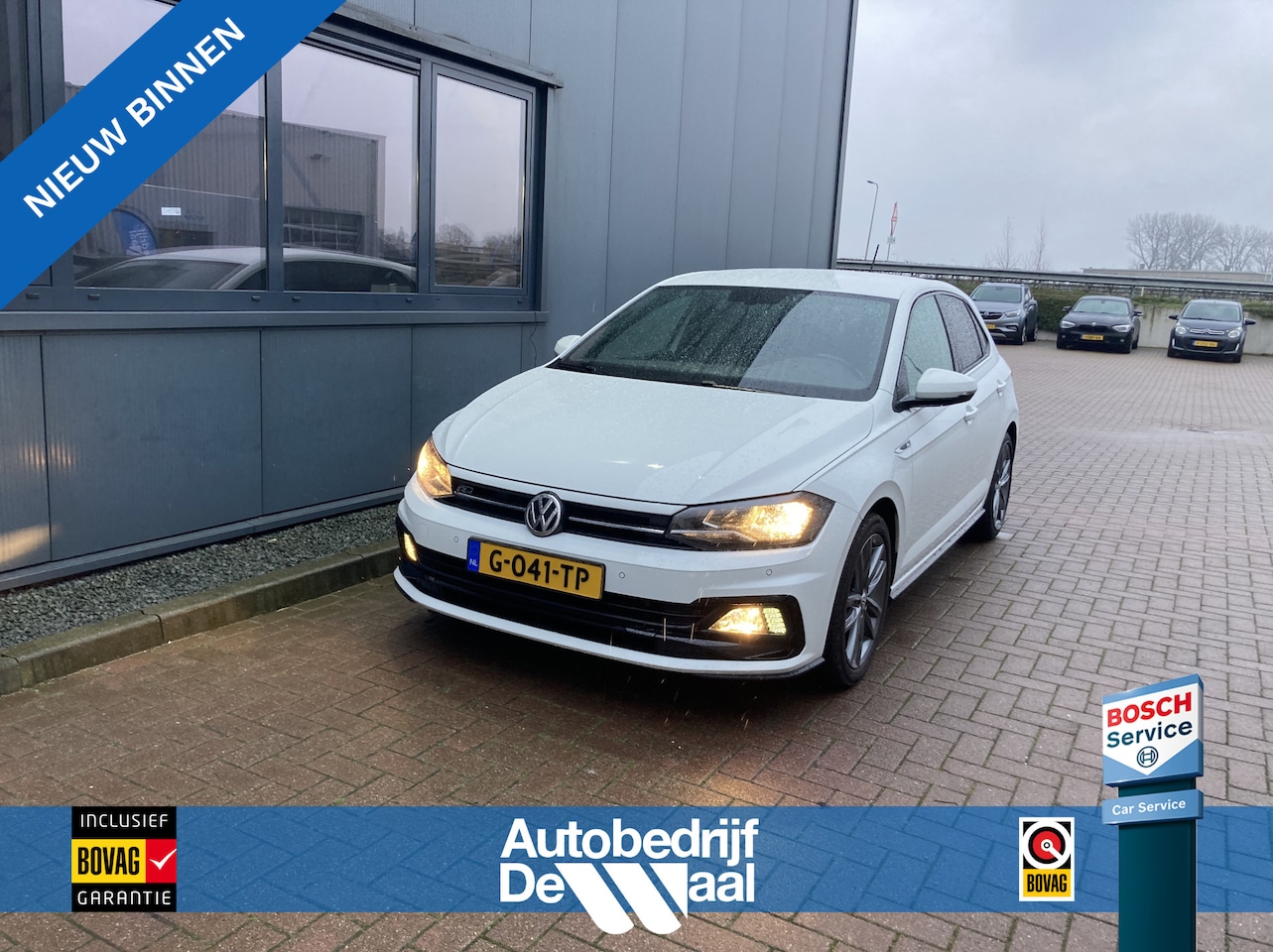 Volkswagen Polo - 1.0 TSi Highline R-Line 5-drs. VIRTUAL/RIJMODI/CLIMA/NAVI/CARPLAY/PDC/17INCH - AutoWereld.nl