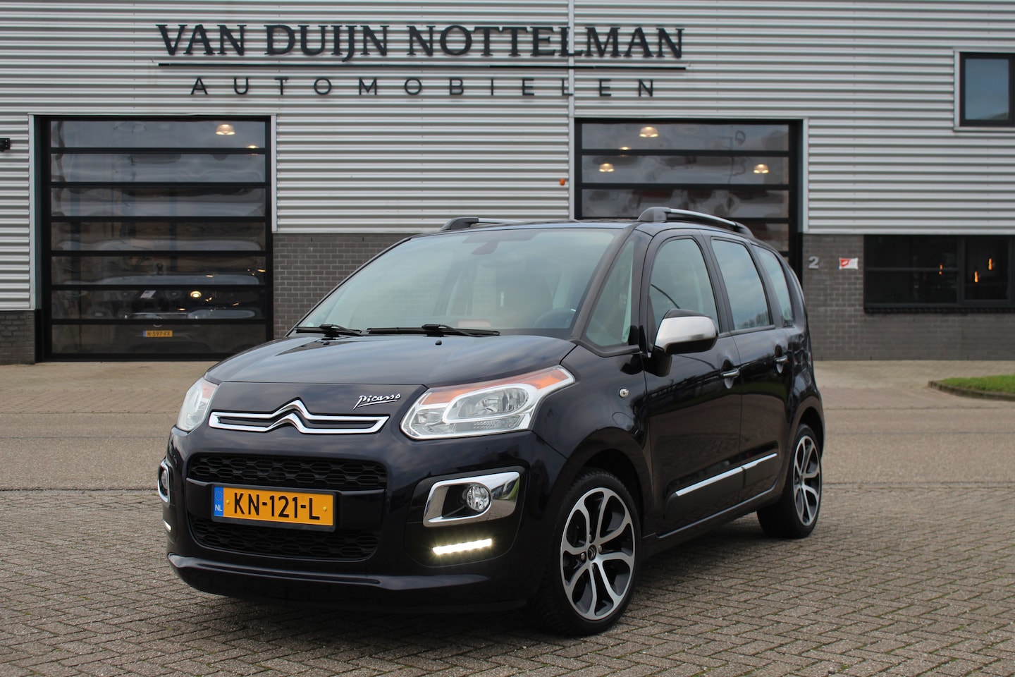 Citroën C3 Picasso - 1.6 VTi Exclusive / Navigatie / Trekhaak / Clima - AutoWereld.nl