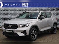 Volvo XC40 - 2.0 B4 Plus Dark Trekhaak | Camera | All Season banden | Google Navigatie | Stoel verwarmi