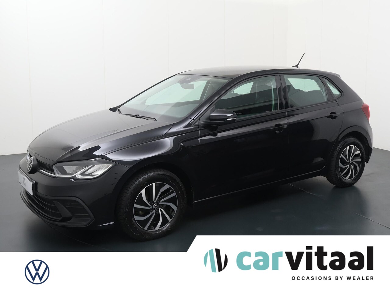 Volkswagen Polo - 1.0 TSI Life | 95 PK | Navigatiesysteem | Parkeersensoren voor en exhter | Draadloze telef - AutoWereld.nl