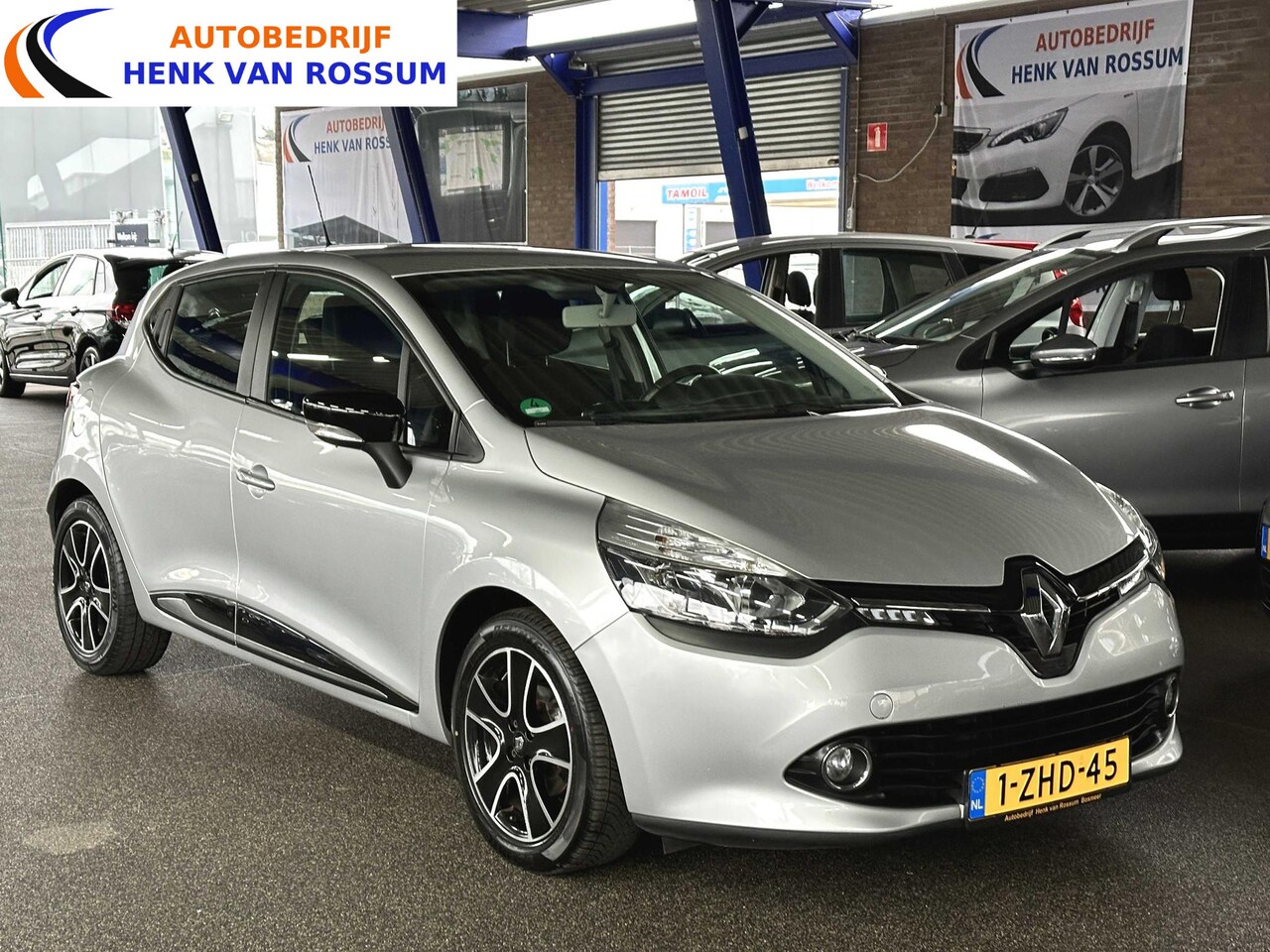 Renault Clio - 1.5 dCi ECO Authentique Airco | Cruise | Navi |  PDC | NAP. - AutoWereld.nl