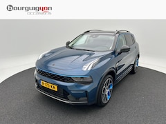 Lynk & Co 01 - 1.5 262 Pk Automaat | Navi | Panoramadak | Adaptive Cruise | Camera | 20 Inch | 39.922 Km