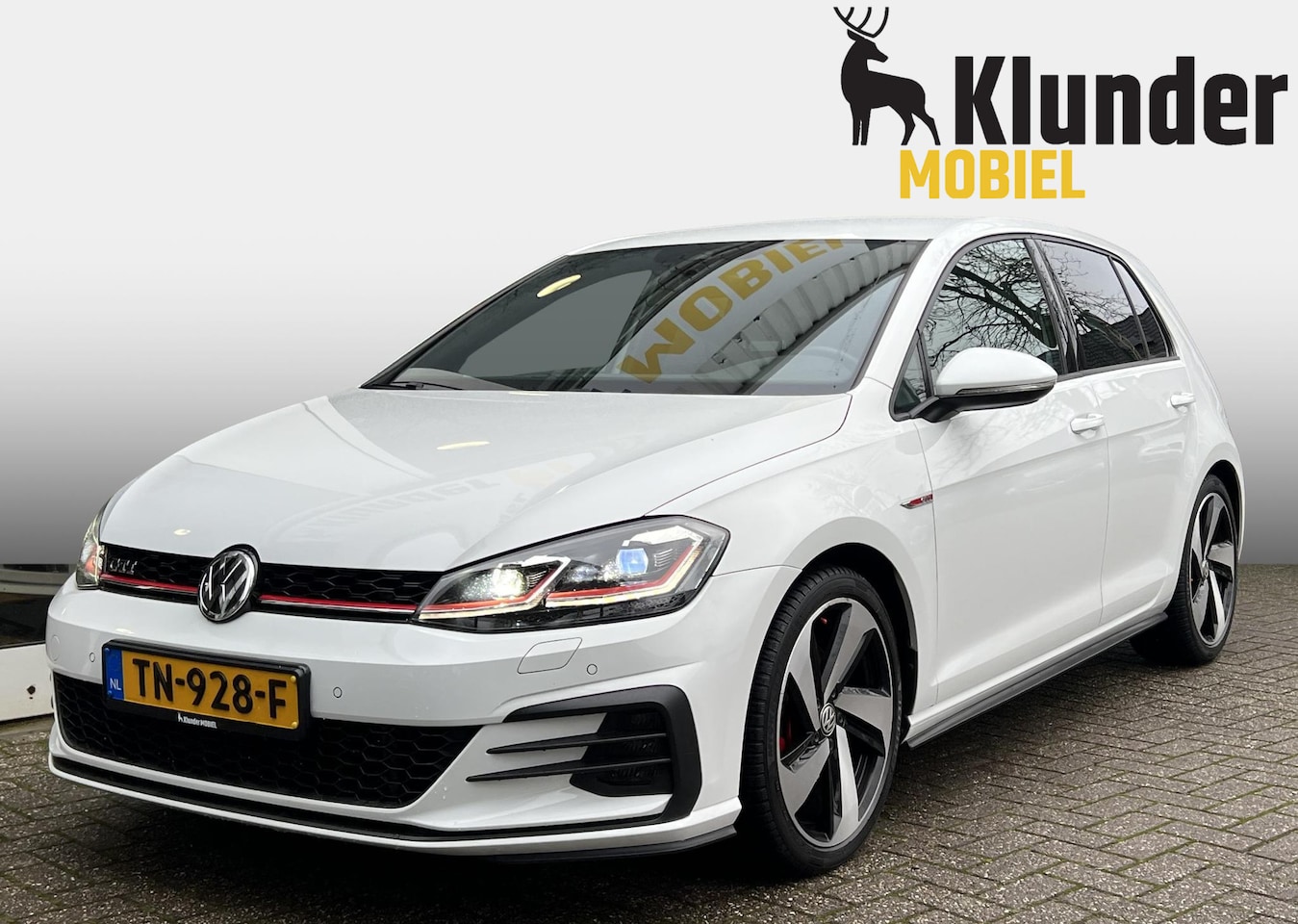 Volkswagen Golf - 2.0 TSI GTI Business |Navi|Camera|DAB| - AutoWereld.nl