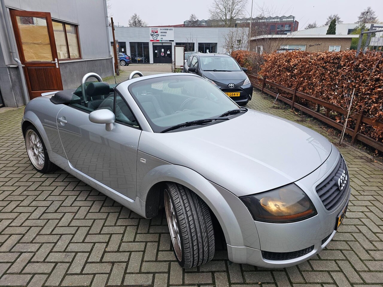 Audi TT Roadster - 1.8 5V Turbo. Met nap! inruilmogelijk - AutoWereld.nl