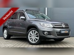 Volkswagen Tiguan - 2.0 TSI 210PK CUP Pano.dak/Trekhaak/LED/Navi+