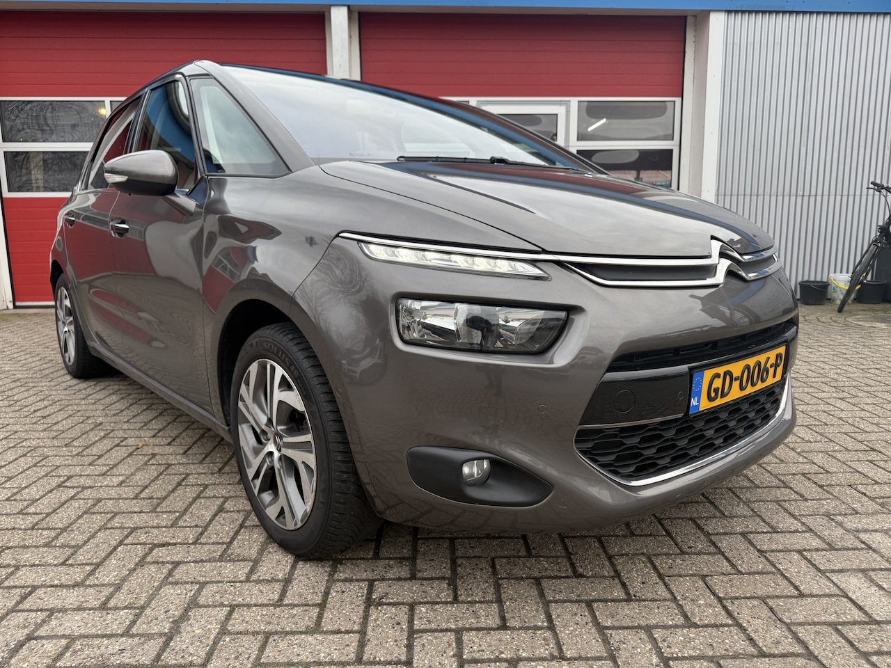 Citroën C4 Picasso - 1.2 PureTech Intensive 1.2 PureTech Intensive - AutoWereld.nl