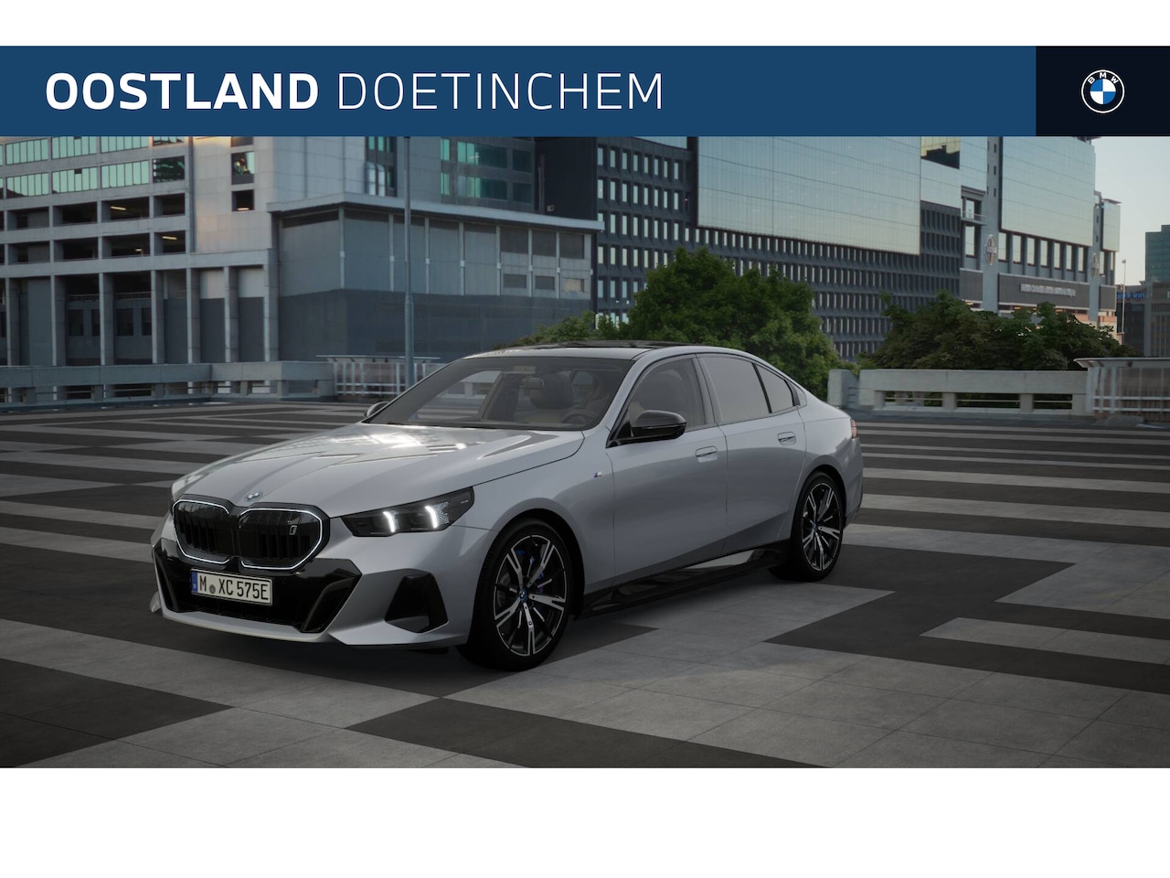 BMW i5 - eDrive40 M Sport / Panoramadak / Trekhaak / Bowers & Wilkins / Adaptieve LED / Parking Ass - AutoWereld.nl