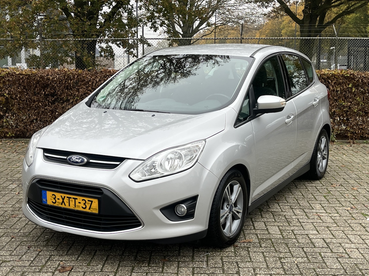 Ford C-Max - 1.0 Edition Navigatie, Trekhaak, nieuwe APK - AutoWereld.nl