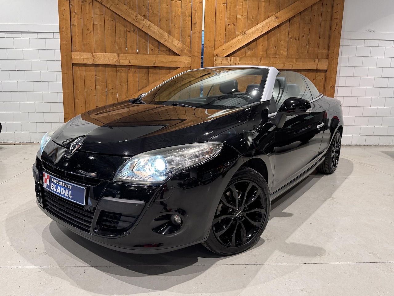 Renault Mégane coupé cabriolet - 2.0 Dynamique Leer/Navi/Xenon - AutoWereld.nl