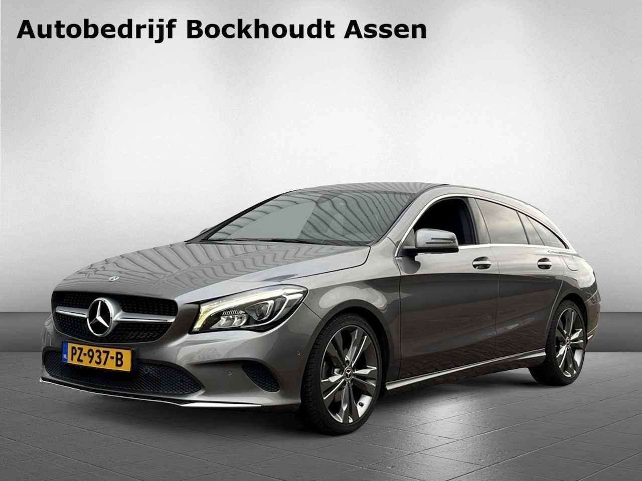 Mercedes-Benz CLA-klasse Shooting Brake - 180 Business Solution | Navigatie | Camera | Stoelverwarming - AutoWereld.nl