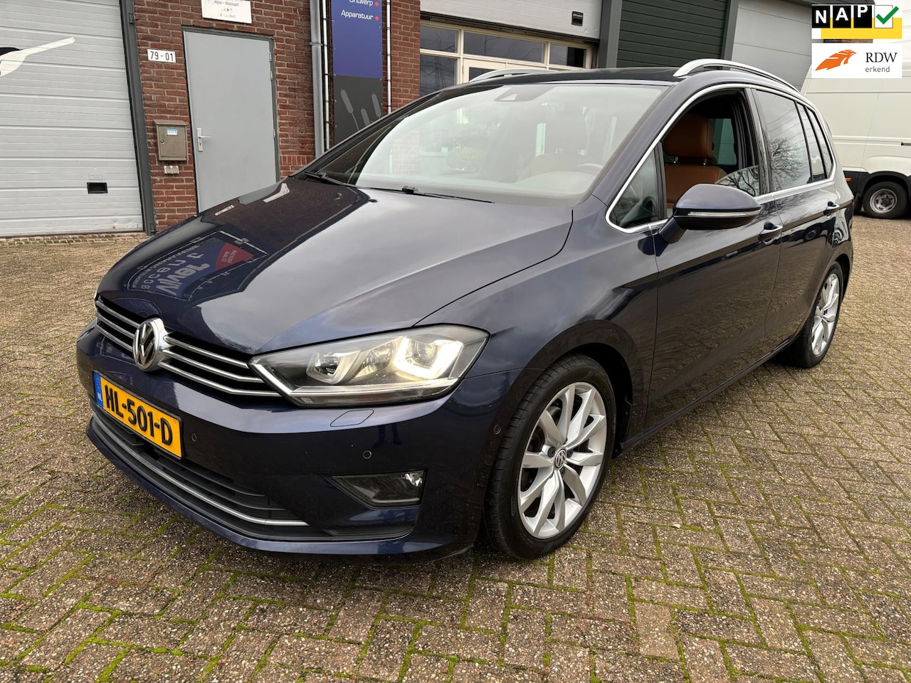 Volkswagen Golf Sportsvan - 1.4 TSI Business Edition DSG Leder Panodak - AutoWereld.nl