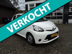 Toyota Aygo - 1.0 VVT-i Access Airco cpv elekt.ramen