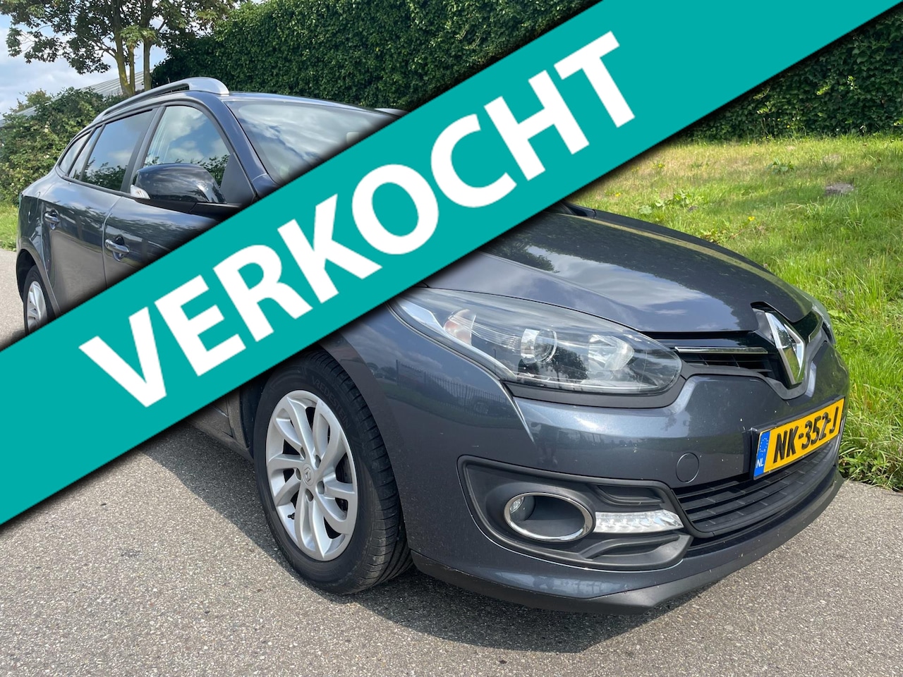 Renault Mégane Estate - 1.5 dCi Limited Navi - Clima - Cruise - PDC - AutoWereld.nl