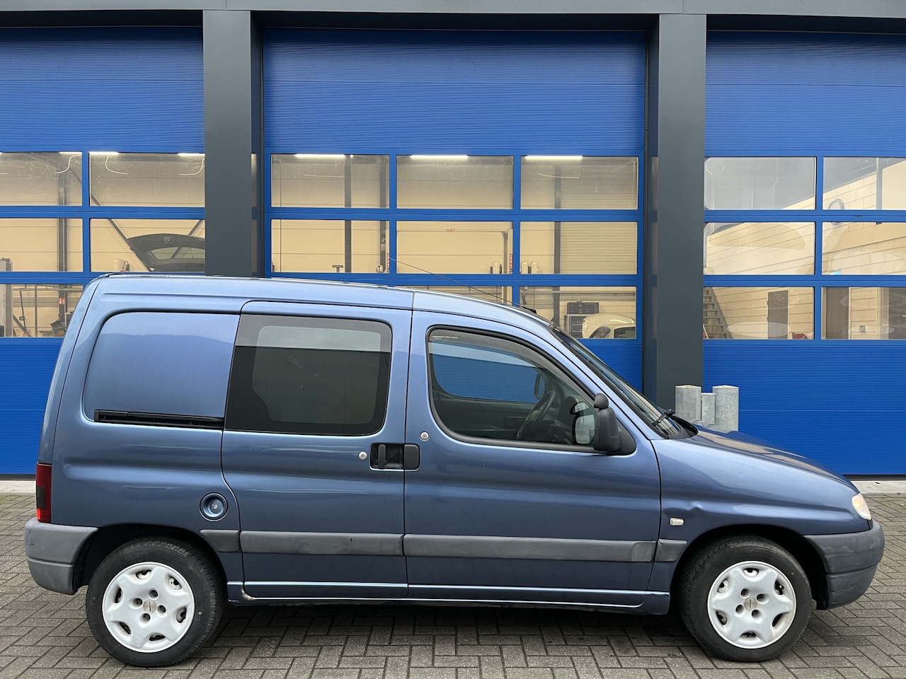 Peugeot Partner - 170C 1.9 51kW Radio/ Trekhaak/ Nap - AutoWereld.nl