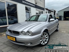 Jaguar X-type - 2.5 V6 Sport