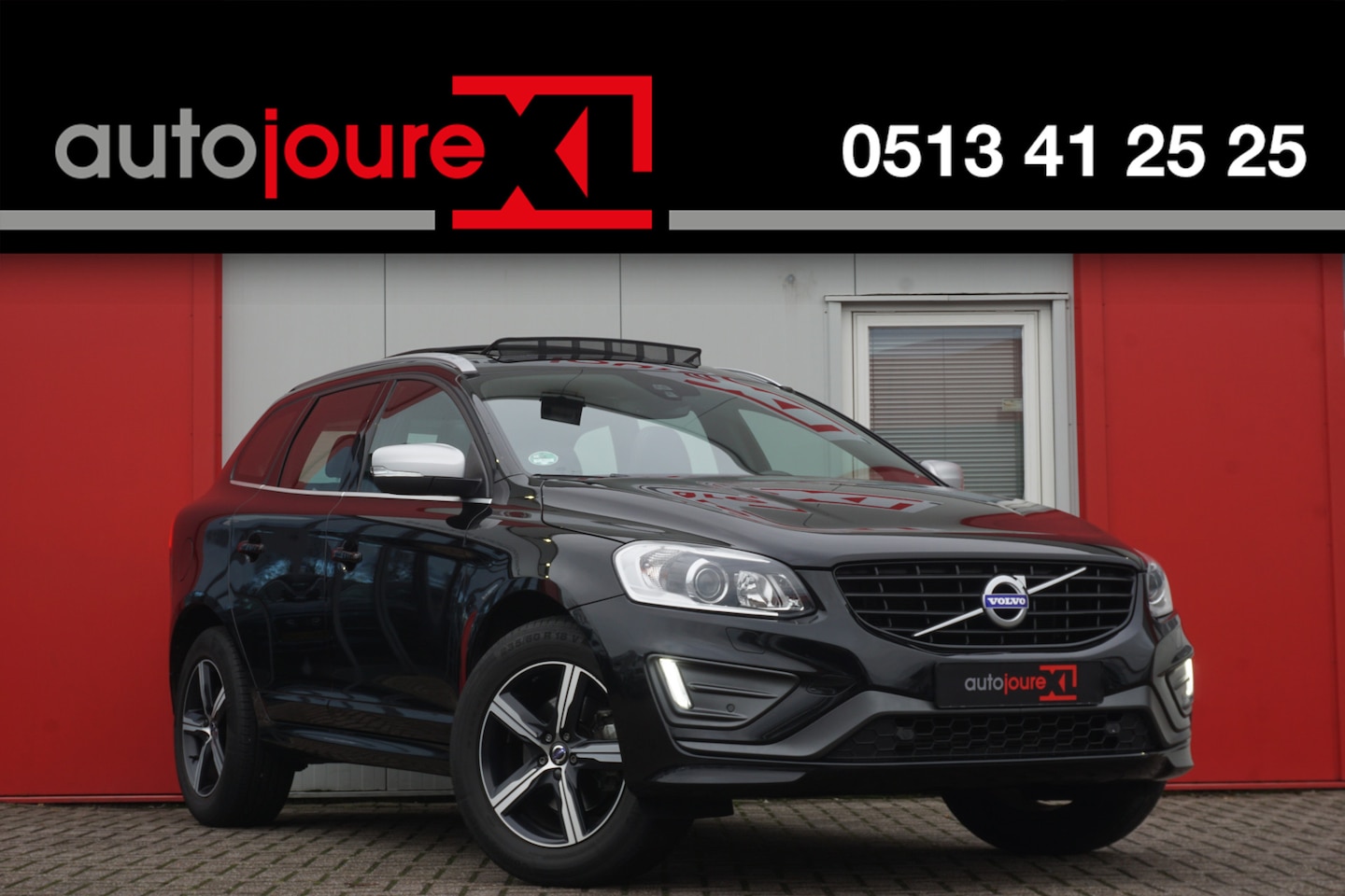 Volvo XC60 - 2.0 T5 FWD R-Design | Panoramadak | Trekhaak | Leder | Origineel NL | - AutoWereld.nl