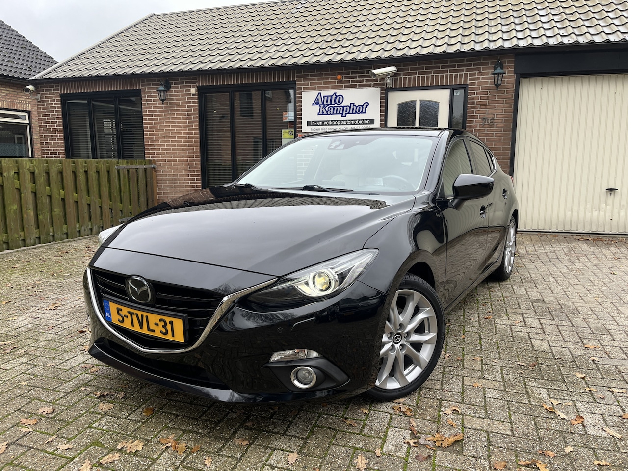 Mazda 3 - 2.0 HP GT-M 165pk Leer Bose Xenon - AutoWereld.nl