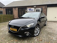 Mazda 3 - 3 2.0 HP GT-M 165pk Leer Bose Xenon