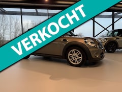 MINI Cooper - 1.6 l Pano l Leder l