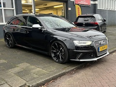 Audi RS4 - 4.2 FSI RS4 quattro Volle auto 451PK