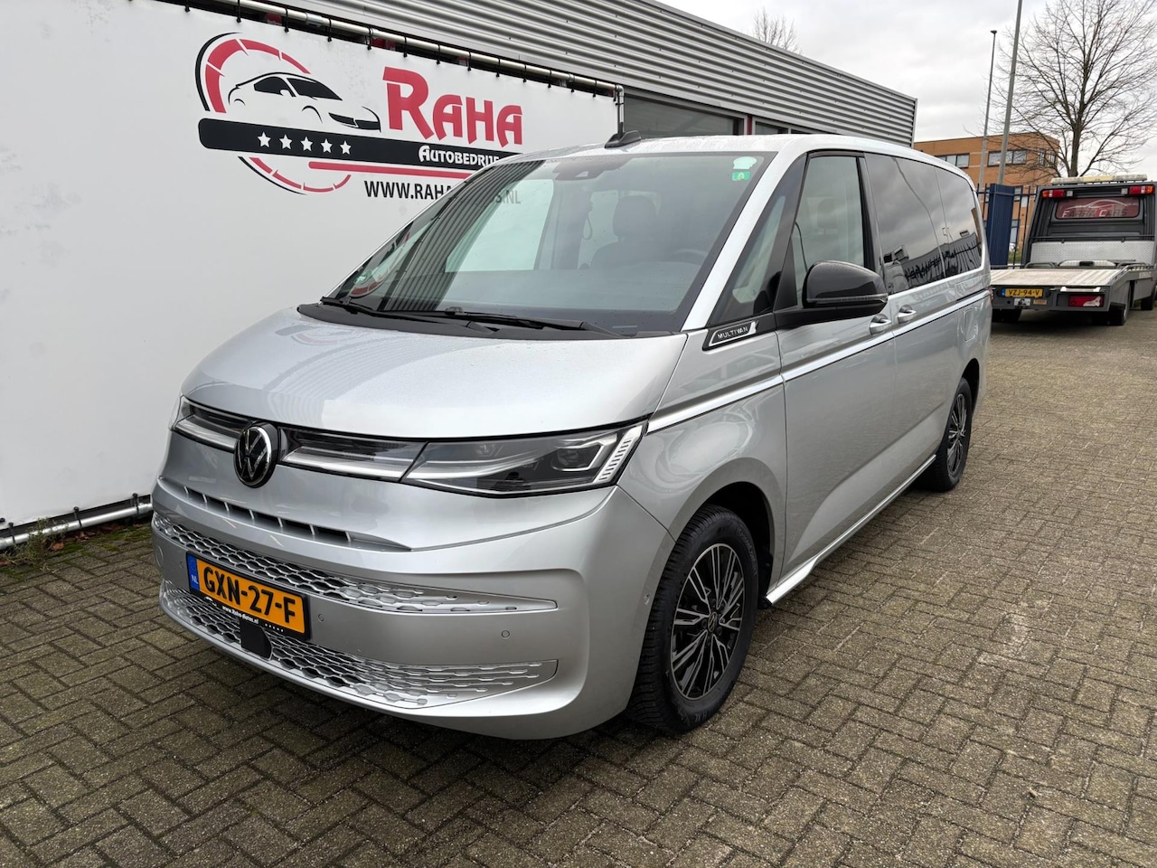 Volkswagen Multivan - 1.4 eHybrid L1H1 Style 1.4 eHybrid L1H1 Style - AutoWereld.nl