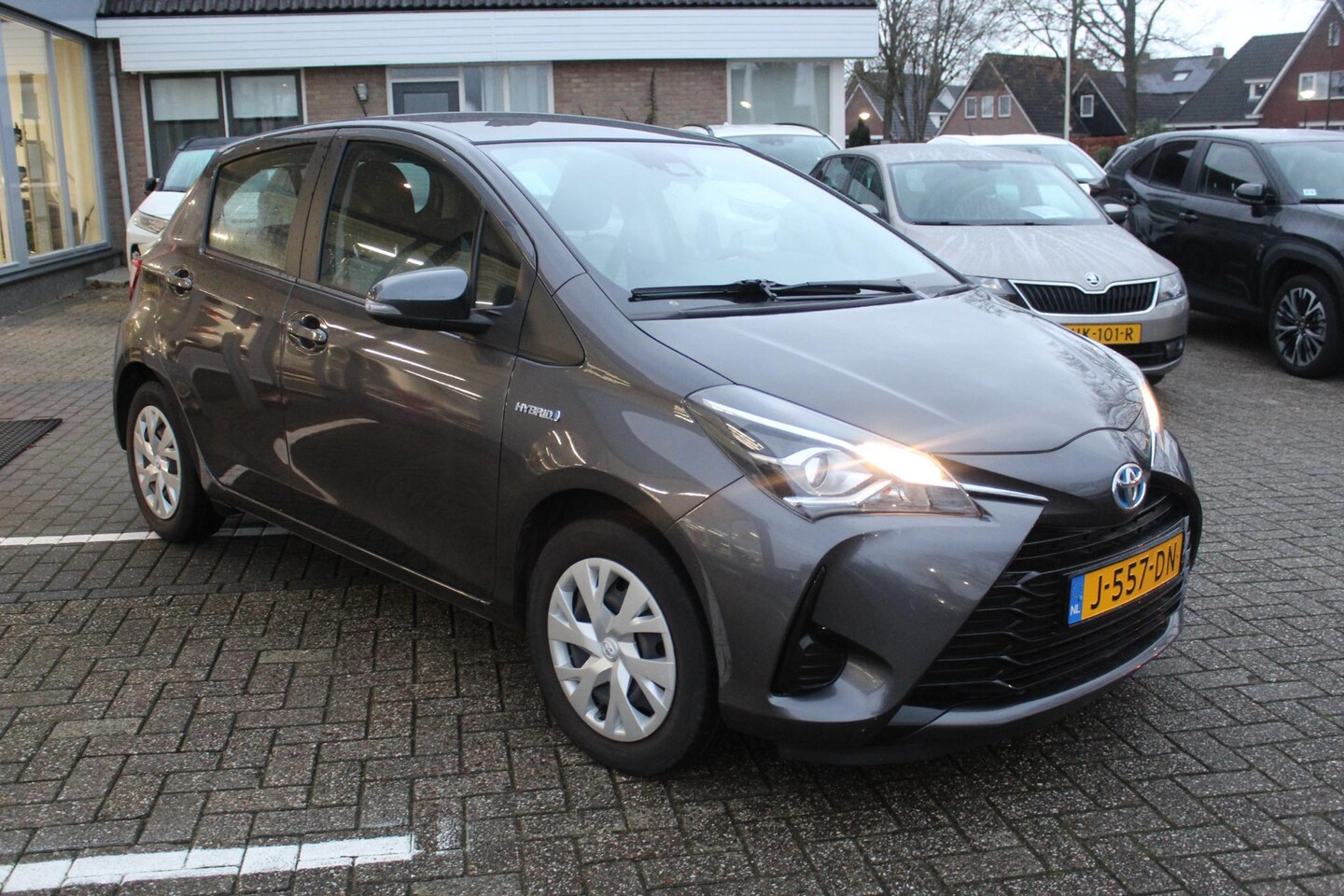 Toyota Yaris - 1.5 Hybrid Active 1.5 Hybrid Active - AutoWereld.nl