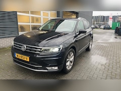 Volkswagen Tiguan - 1.4 TSI ACT Highline