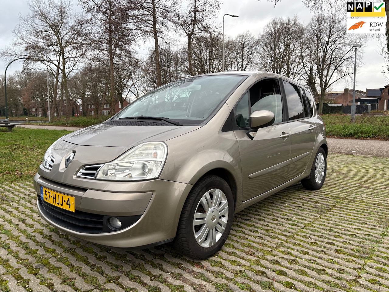 Renault Grand Modus - 1.2 TCE Dynamique / airco / cruise control / nieuwe apk tot 12-2025! - AutoWereld.nl