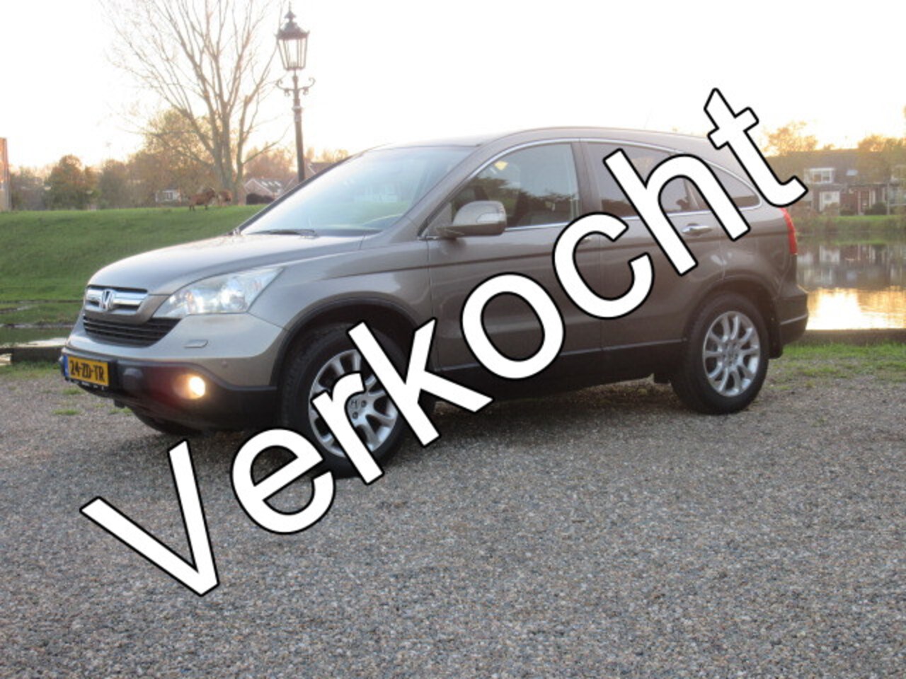 Honda CR-V - 2.0i Executive automaat - Airco - Leer - Glasdak zaterdag open tot 15 uur - AutoWereld.nl