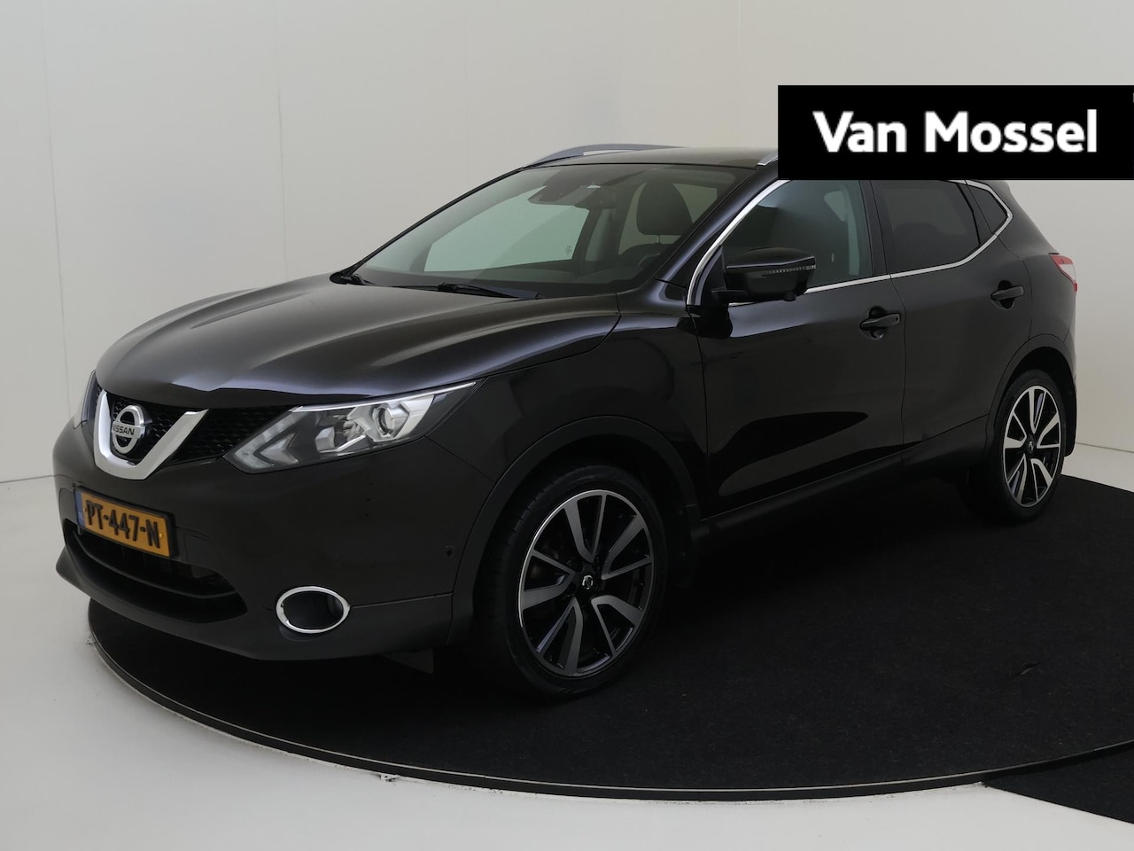 Nissan Qashqai - 1.2 Tekna | Automaat | Trekhaak | Panorama-dak | Leder | 360 Camera | Navigatie | Climate - AutoWereld.nl