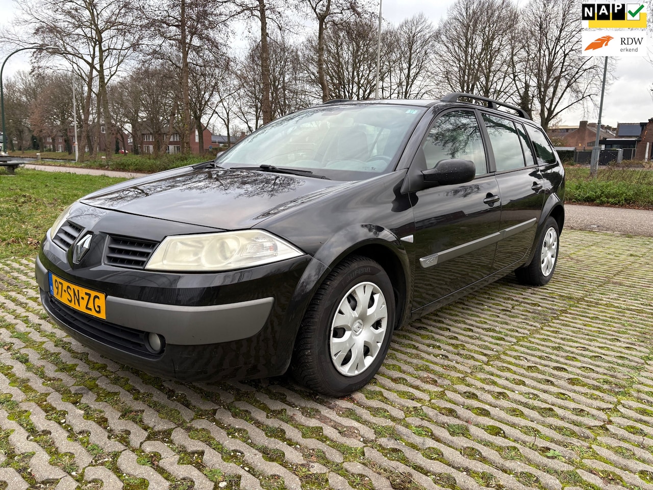 Renault Mégane Grand Tour - 1.5 dCi Expression / airco / nap / cruise control - AutoWereld.nl