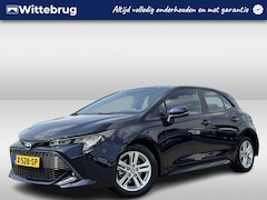 Toyota Corolla - 1.8 Hybrid Business Automaat | Lichtmetalen velgen | Climate Control | Navigatiesysteem |