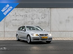 BMW 3-serie Touring - 330i Business Line