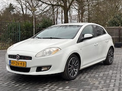 Fiat Bravo - 1.4 T-Jet Sport/Airco/Cruise/4 elk.ramen