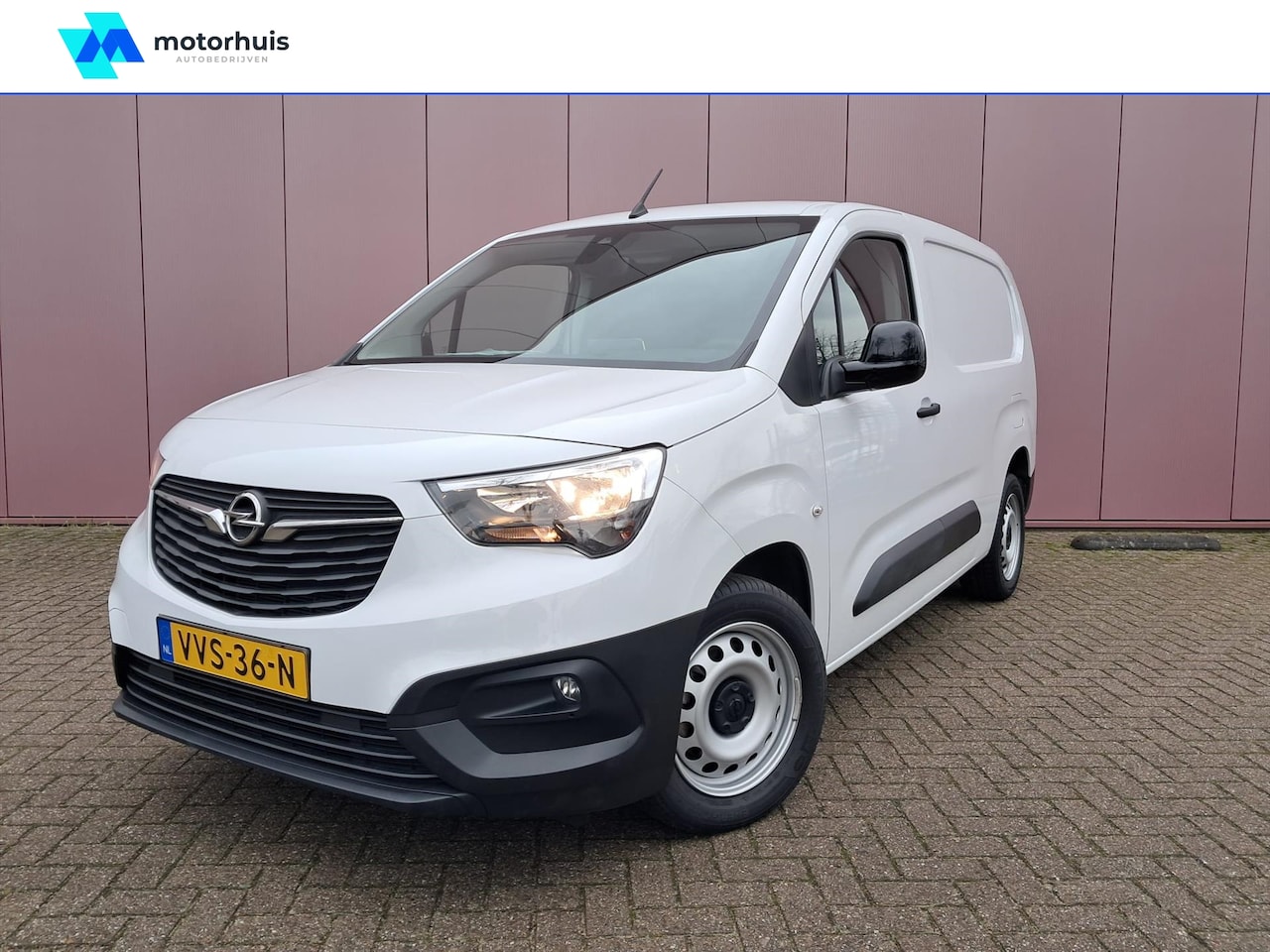 Opel Combo - Cargo 1.5 Diesel 102pk L2H1 Edition - AutoWereld.nl