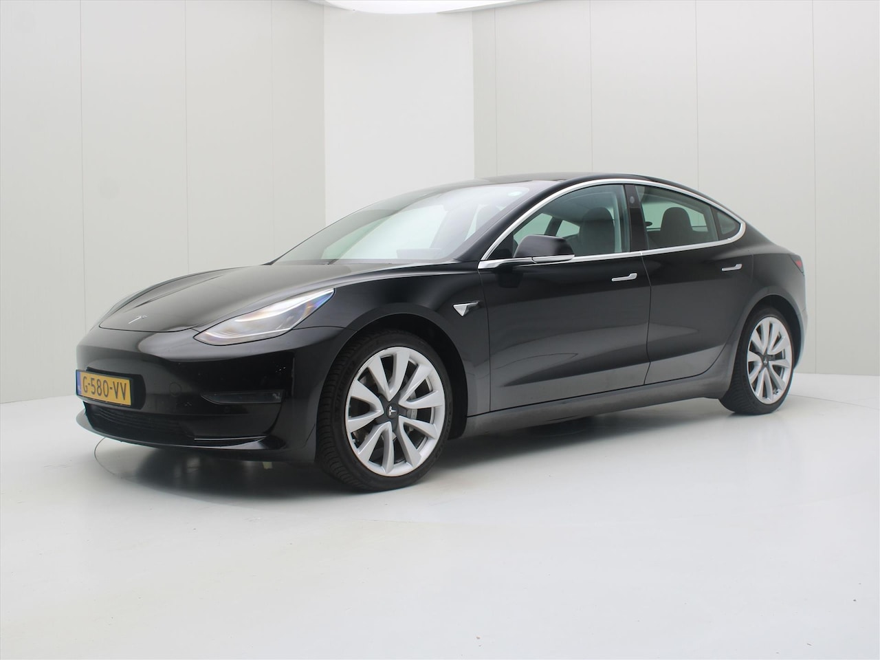 Tesla Model 3 - Long-Range AWD 351pk 75 kWh [ AUTOPILOT+19'' LMV+TREKHAAK+LEDER ] - AutoWereld.nl