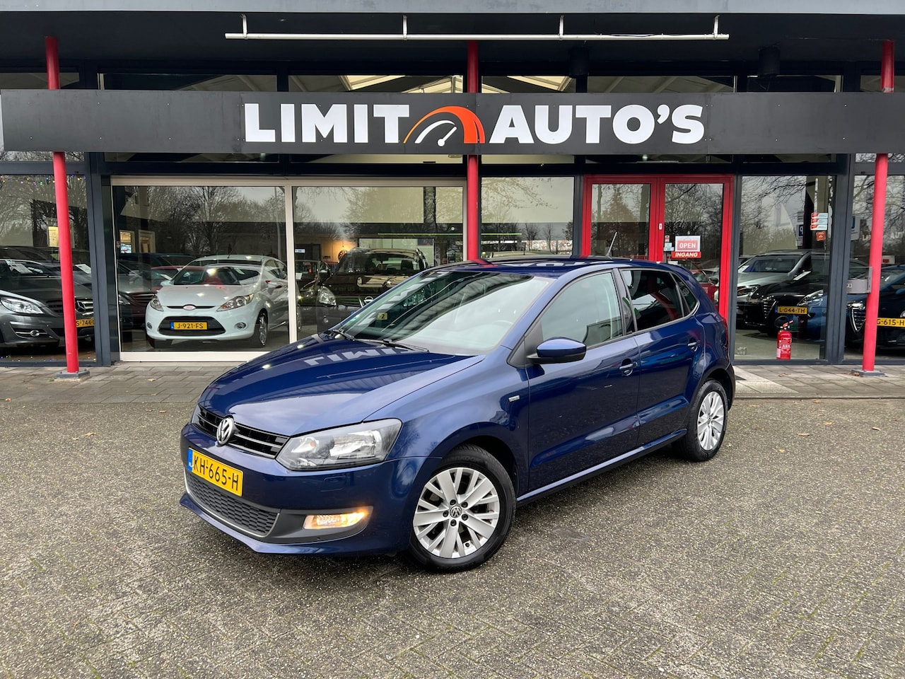 Volkswagen Polo - 1.2-12V BlueMotion Comfortline Climate/Cruise/Pdc/St.verwarming/Navi/El.ramen/Lmv/Apk - AutoWereld.nl