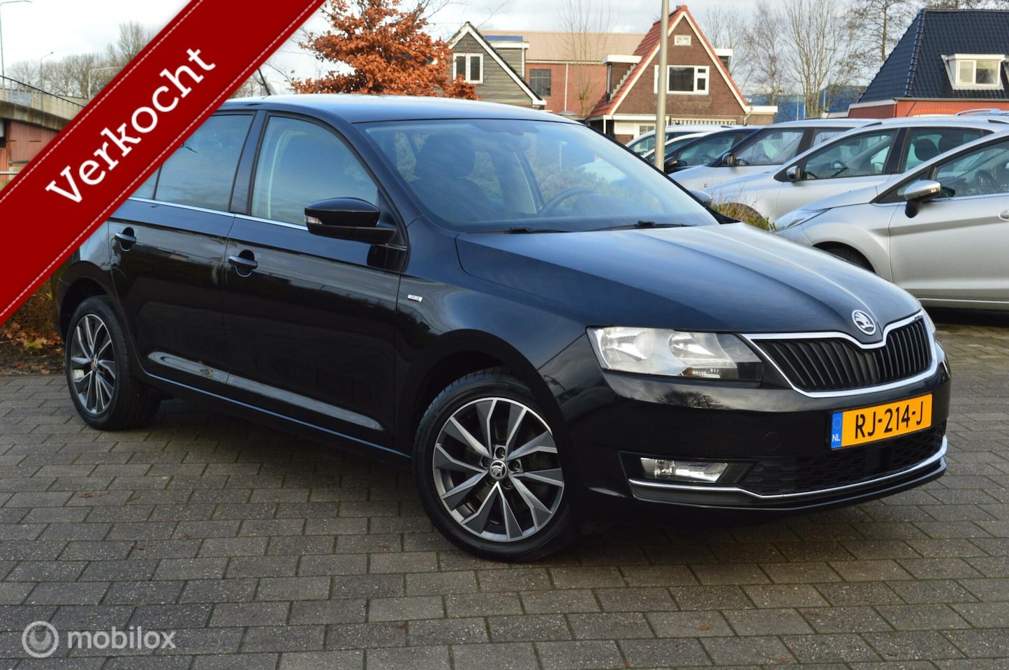 Skoda Rapid Spaceback - 1.0 TSI Greentech Drive | A-Camera | Navi - AutoWereld.nl