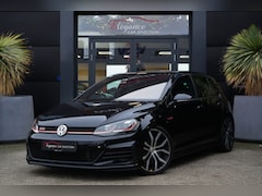 Volkswagen Golf - 2.0 TSI GTI Performance 245pk Panoramadak/Camera/Dynaudio