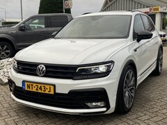 Volkswagen Tiguan - 2.0 TDI DSG R-Line Pano Leer Wit Highline