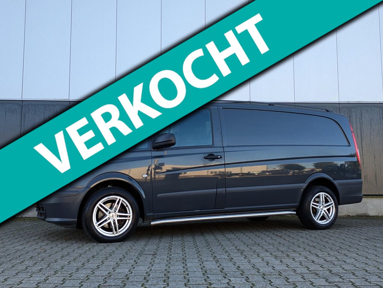 Mercedes-Benz Vito - 113 CDI 130PK AUTOMAAT AIRCO CRUISE NAVIGATIE LICHTMETALEN VELGEN - AutoWereld.nl