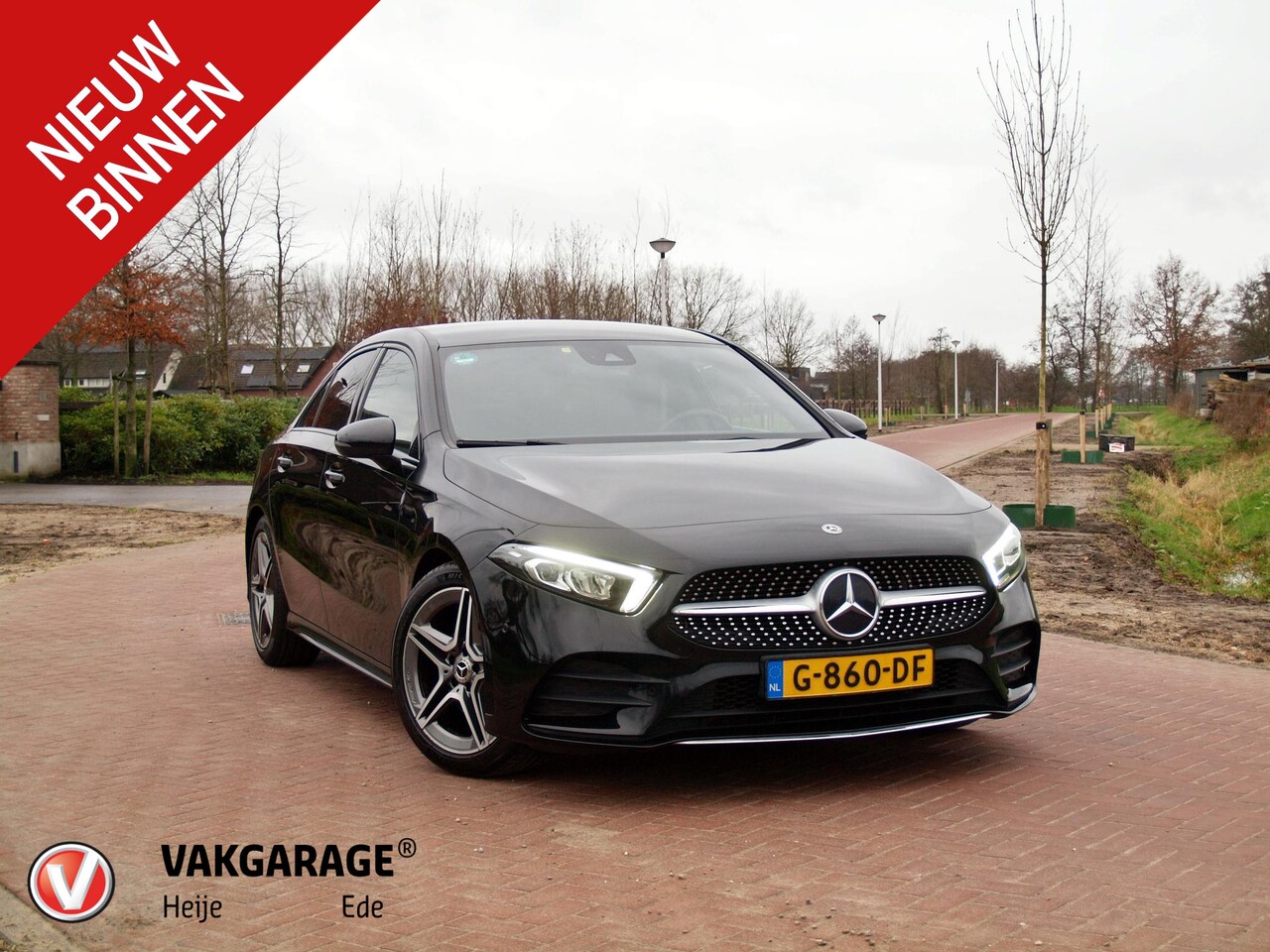 Mercedes-Benz A-klasse - 200 Business Solution AMG | 163PK | AMG-styling | Widescreen Display | Camera | NL-Auto | - AutoWereld.nl