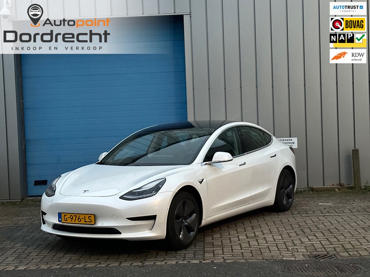 Tesla Model 3 - Standard RWD Plus 60 kWh PANO dealer ond eerste eigenaar - AutoWereld.nl